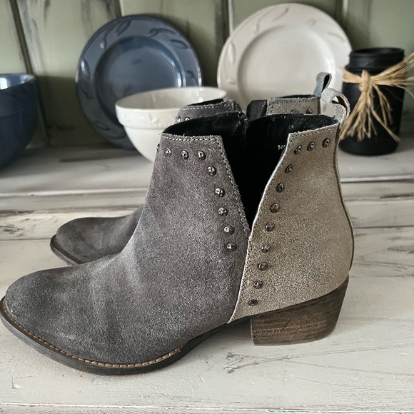 Grey/silver studded booties by DIBA.True - Picture 9 of 9